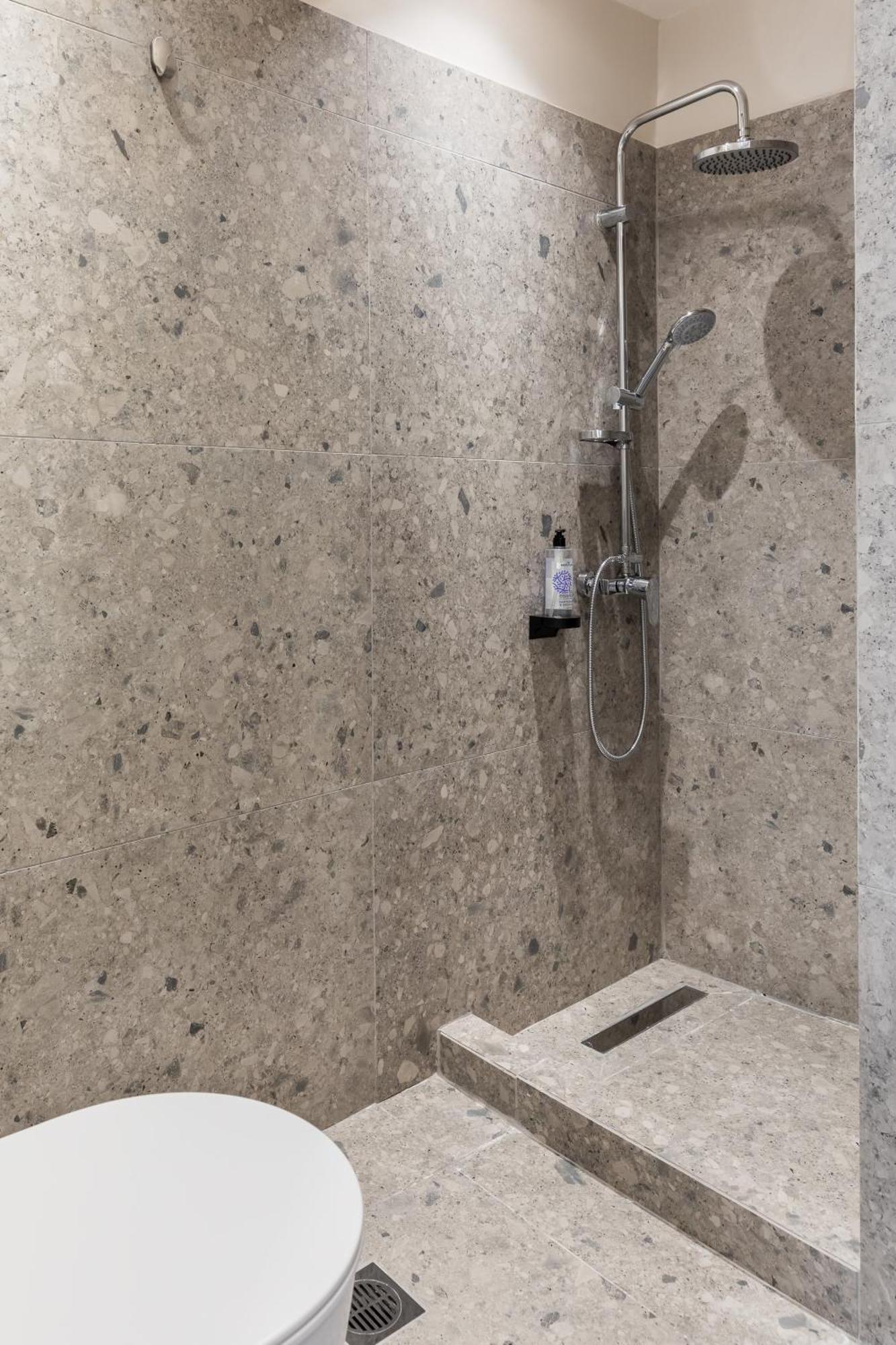 Amber Studios & Suites By Halu! سالونيك المظهر الخارجي الصورة